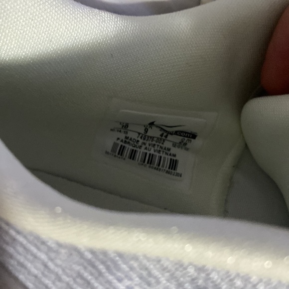 never worn nike shoes - Picture 4 of 6